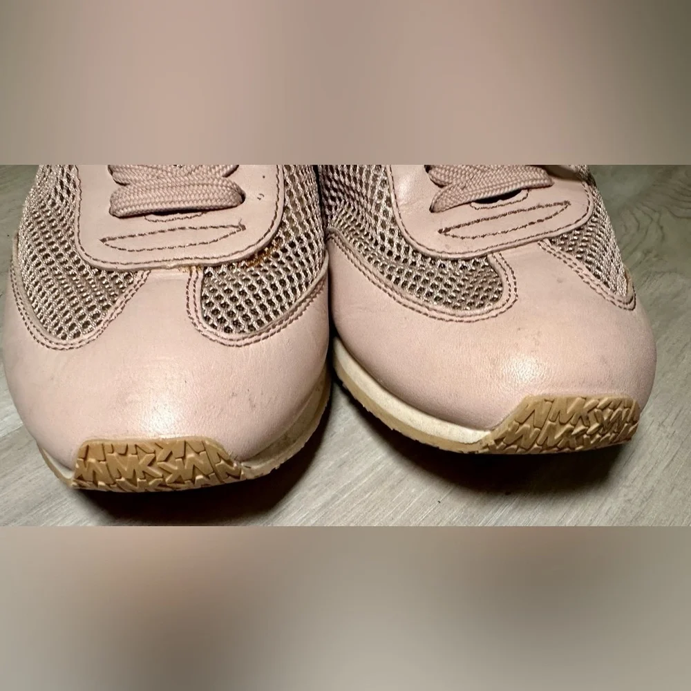 Michael Kors Maggie Trainer Pink Blush Rose Gold Size 8M - Picture 6 of 9